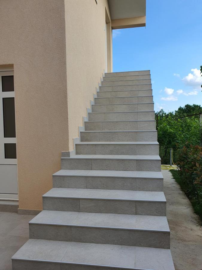 Apartman Tolosi 2 Podgorica Eksteriør billede